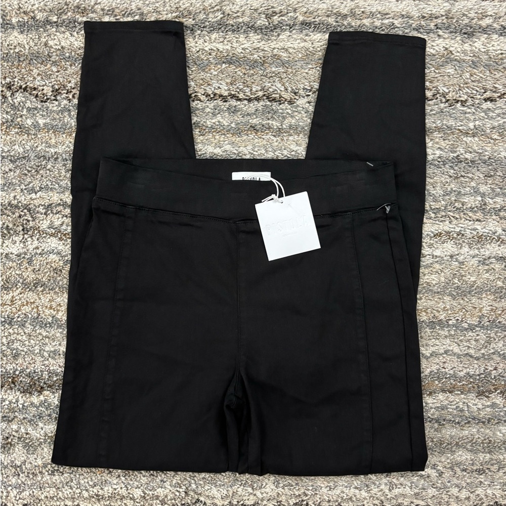 Pistola Pull-On Skinny Jeggings Sz Medium NWT | Pistola Black Skinny Jeggings -